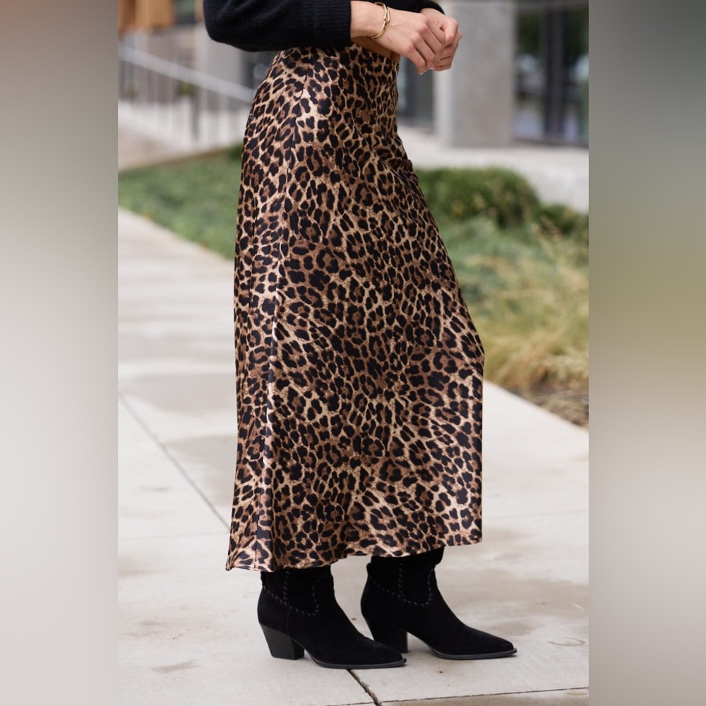 Pink Lily Naomi Brown Leopard Maxi Skirt